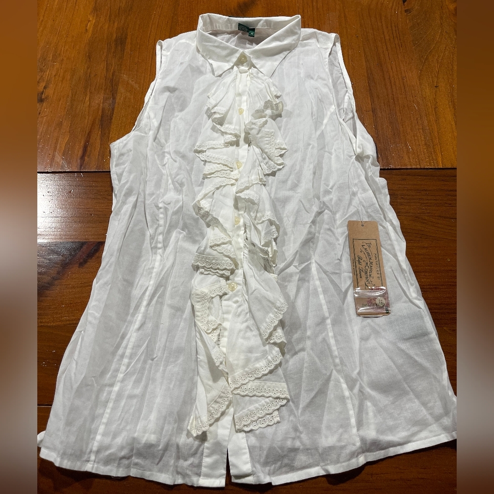 NWT Lauren Jeans Company Womens White Button Up Sleeveless Ruffle Cotton Blouse